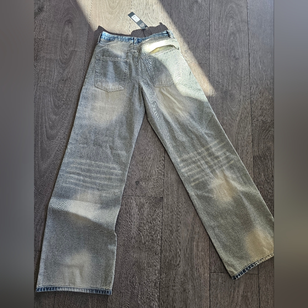 Fashion Nova Gray Straight Leg Jeans